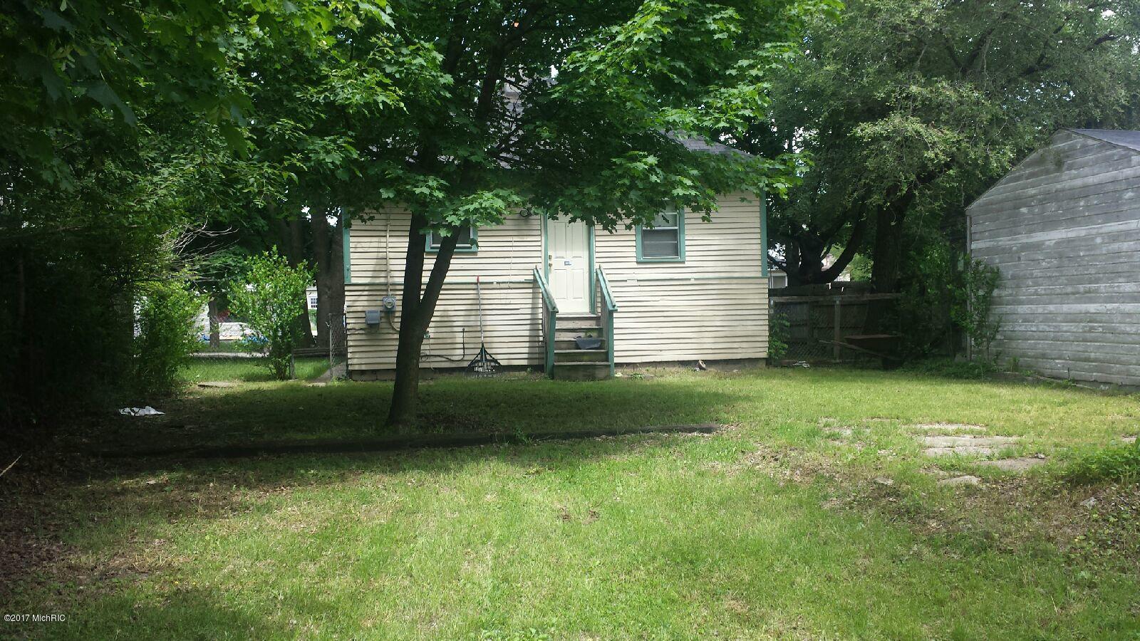 1118 Reed Street Kalamazoo, MI 49001 - Photo 8 of 10 1427