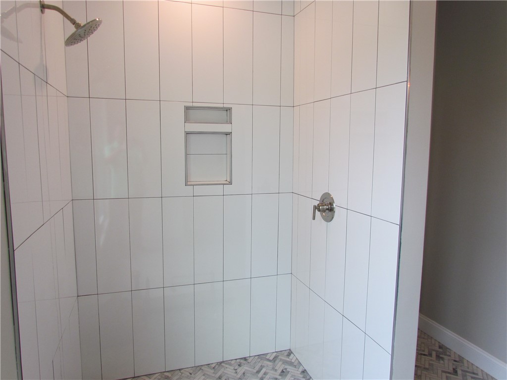 131 Chad Court Anderson, SC 29621 - Photo 17 of 23 Master Bath Ceramic Shower