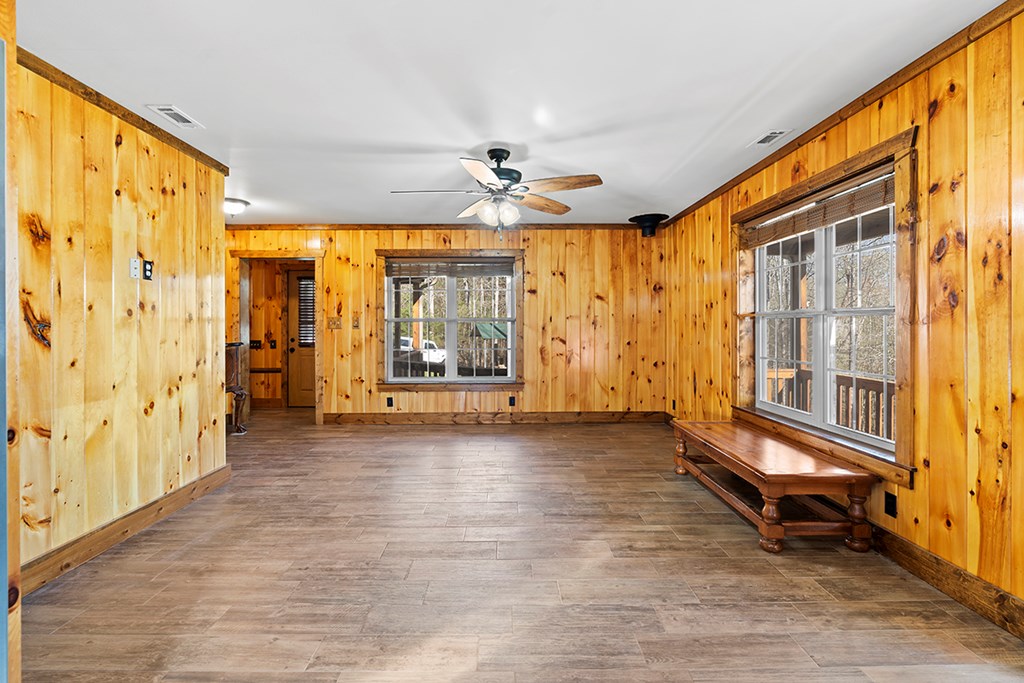 2406 Nation Road Hodges, SC 29653 - Photo 16 of 30