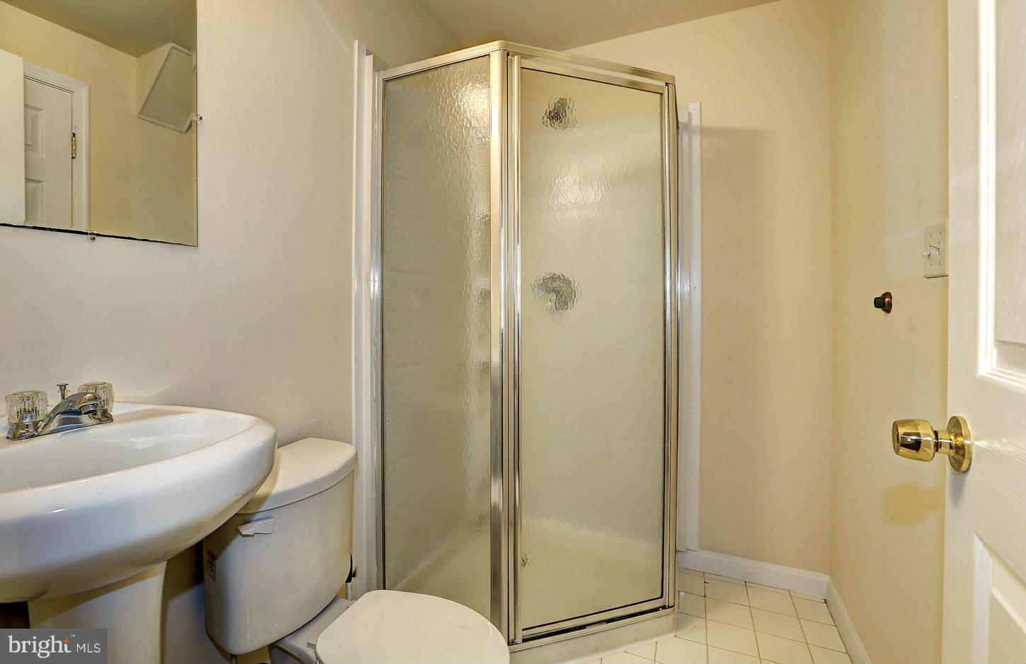 8003 Rocky Run Road Gainesville, VA 20155 - Photo 26 of 29 Bath