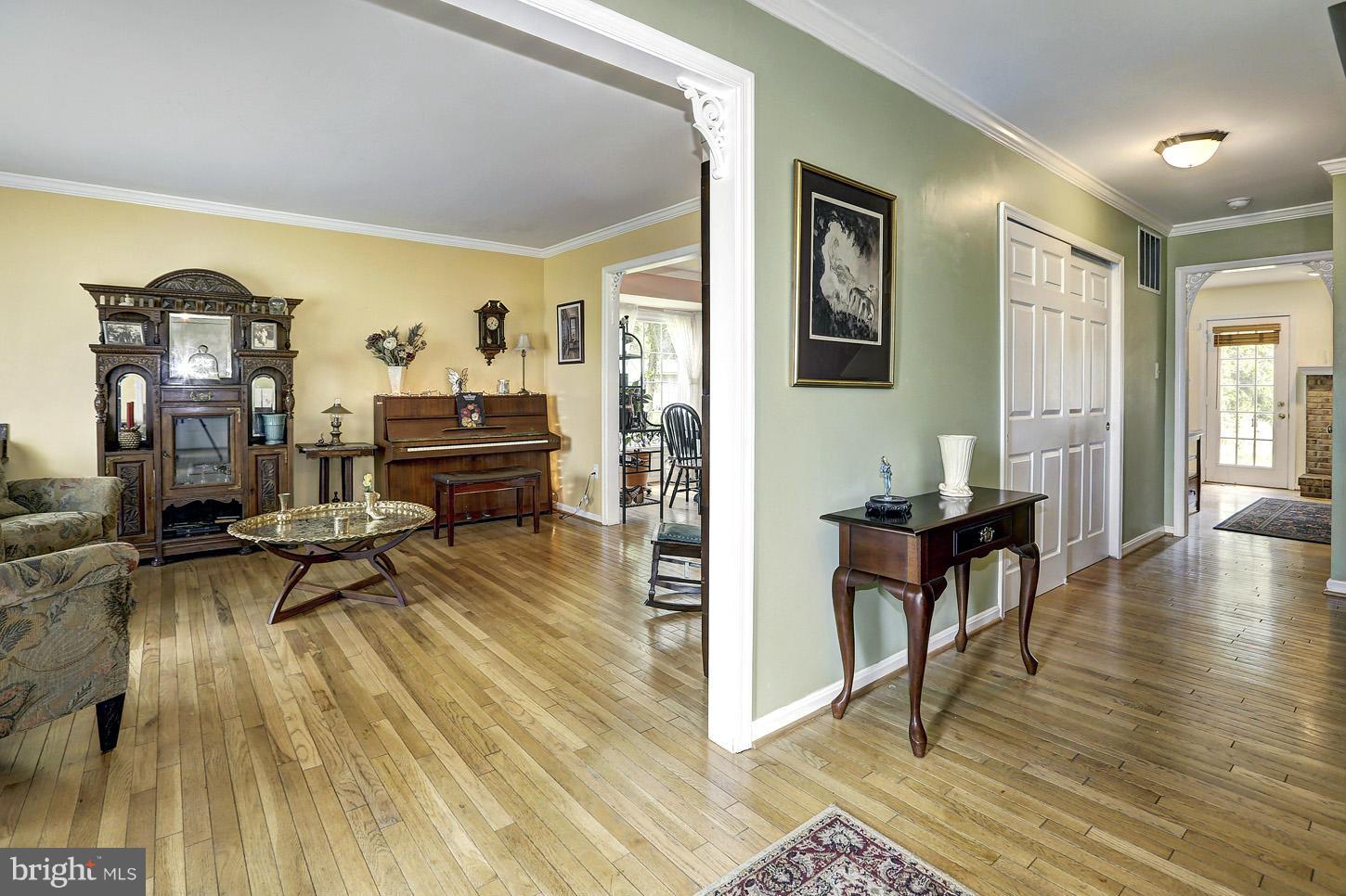 8003 Rocky Run Road Gainesville, VA 20155 - Photo 10 of 29 Interior (General)