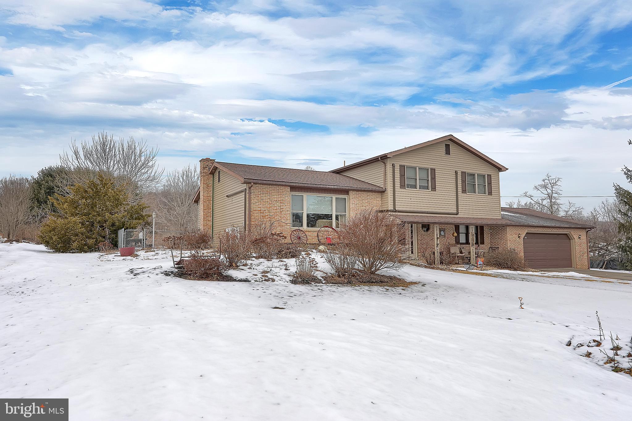 6916 Spring Road Shermans Dale, PA 17090 - Photo 5 of 19 Gallery Image 5