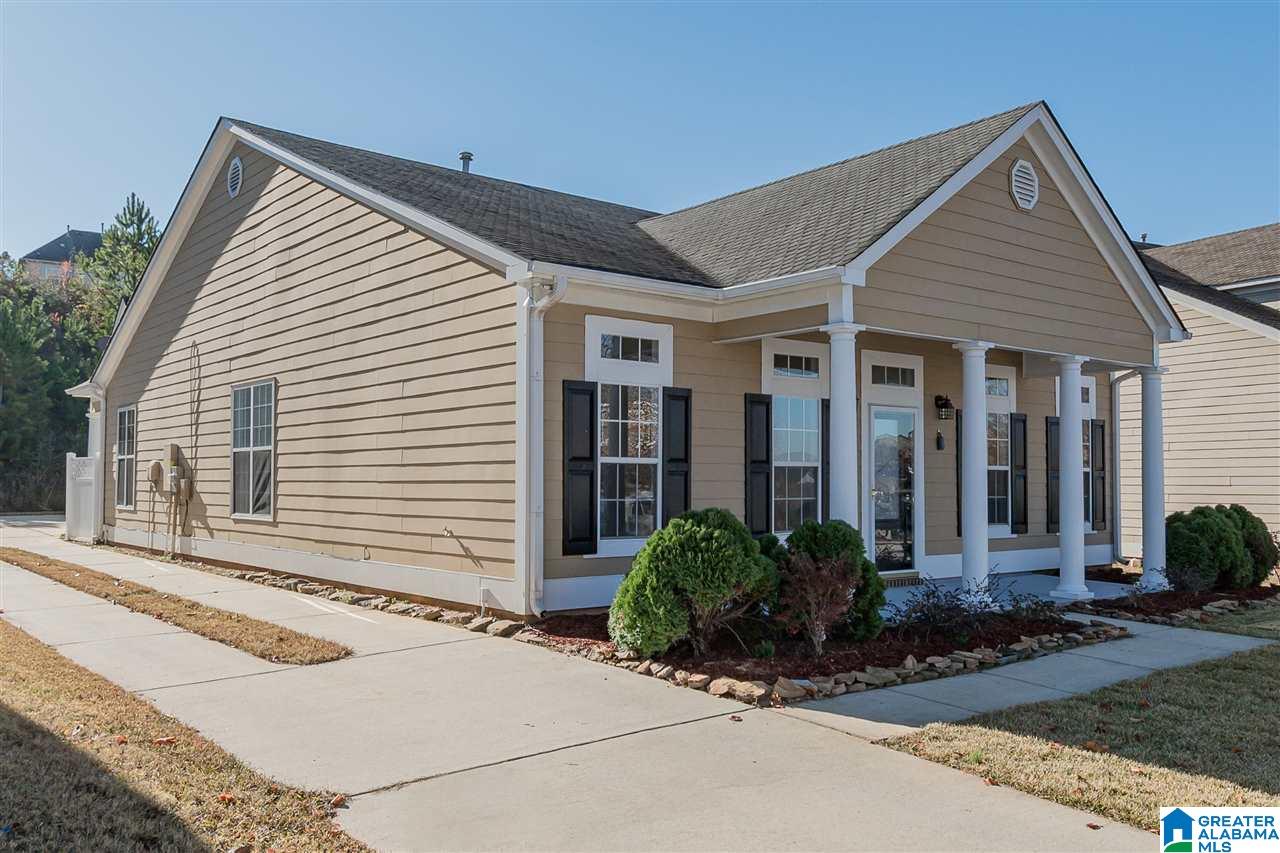 6237 South Clubview Circle Bessemer, AL 35022 - Photo 1 of 36