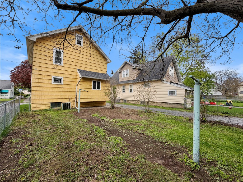 35 Wakefield Street Rochester, NY 14621 - Photo 9 of 11