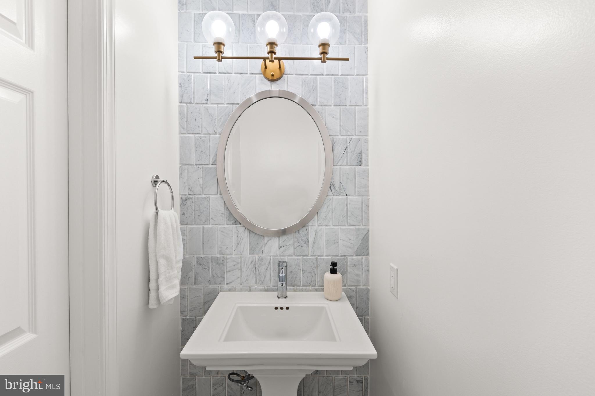 3525 Winfield Lane Northwest Washington, DC 20007 - Photo 11 of 32 Renovated Powder Room