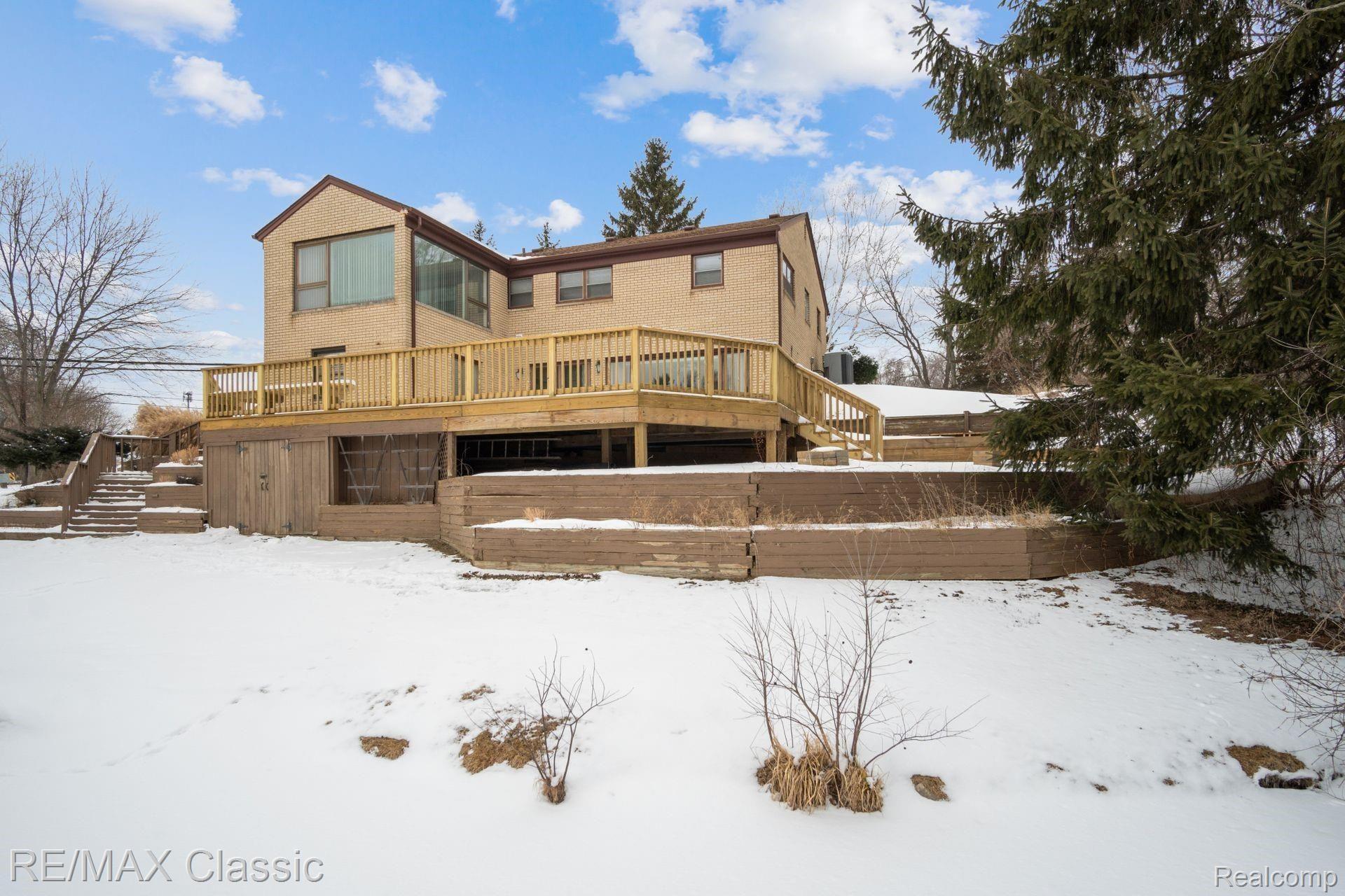 1900 Duck Lake Road North Highland, MI 48356 - Photo 29 of 30 29.jpg