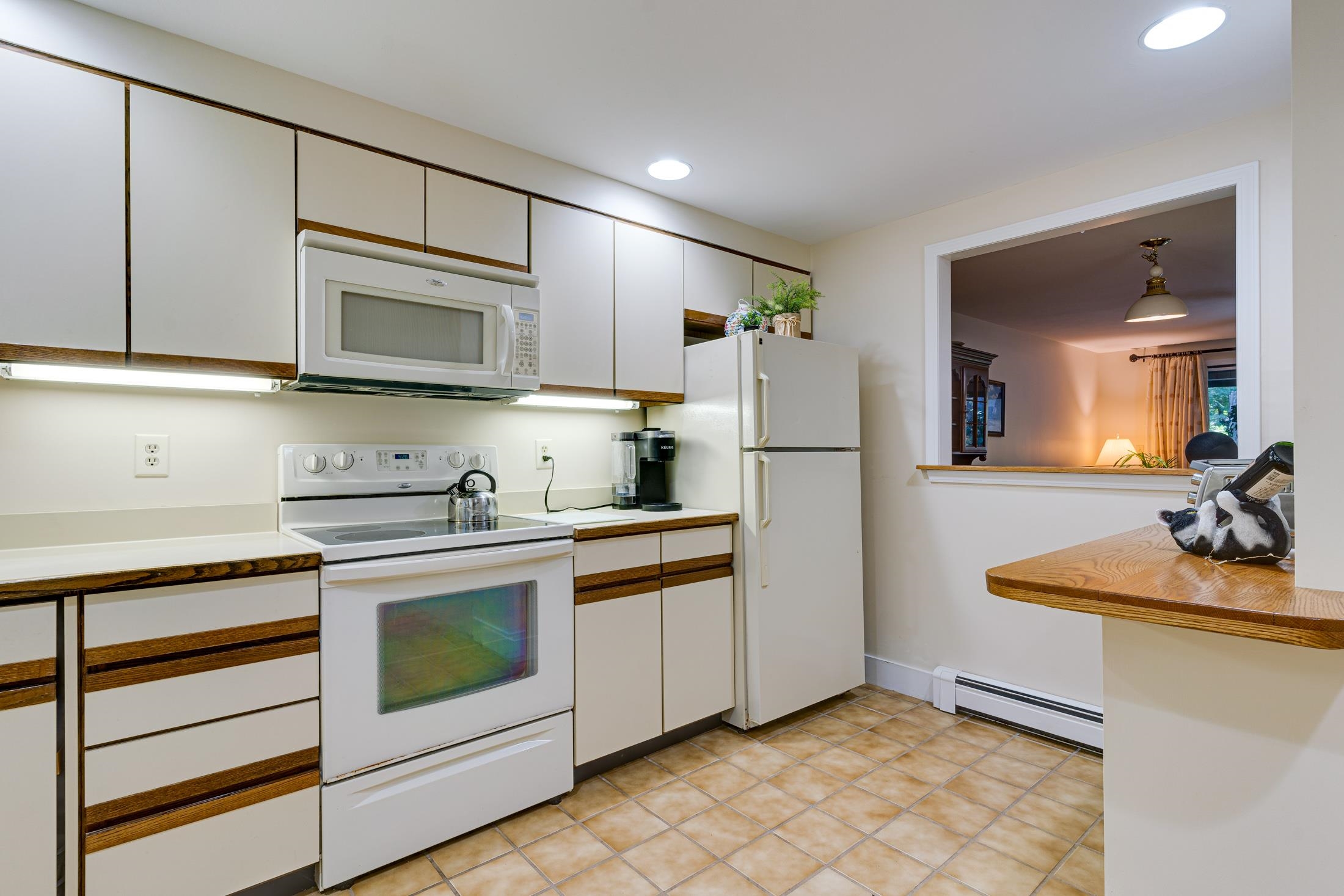 16 Brookside Drive Stratham, NH 03885 - Photo 6 of 35