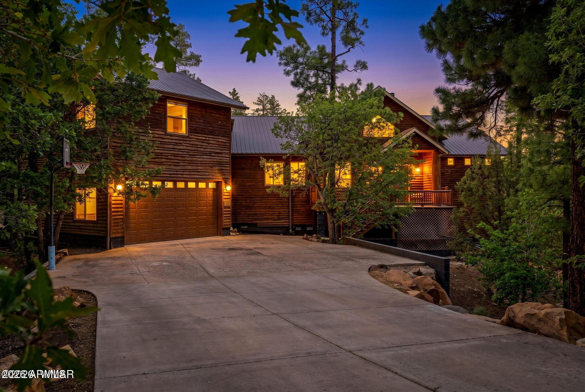 6019 Rim Road Show Low, AZ 85901 - Photo 1 of 52 1