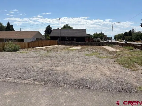 $80,000 | 105 Southeast Buffalo Avenue, Cedaredge, CO 81413