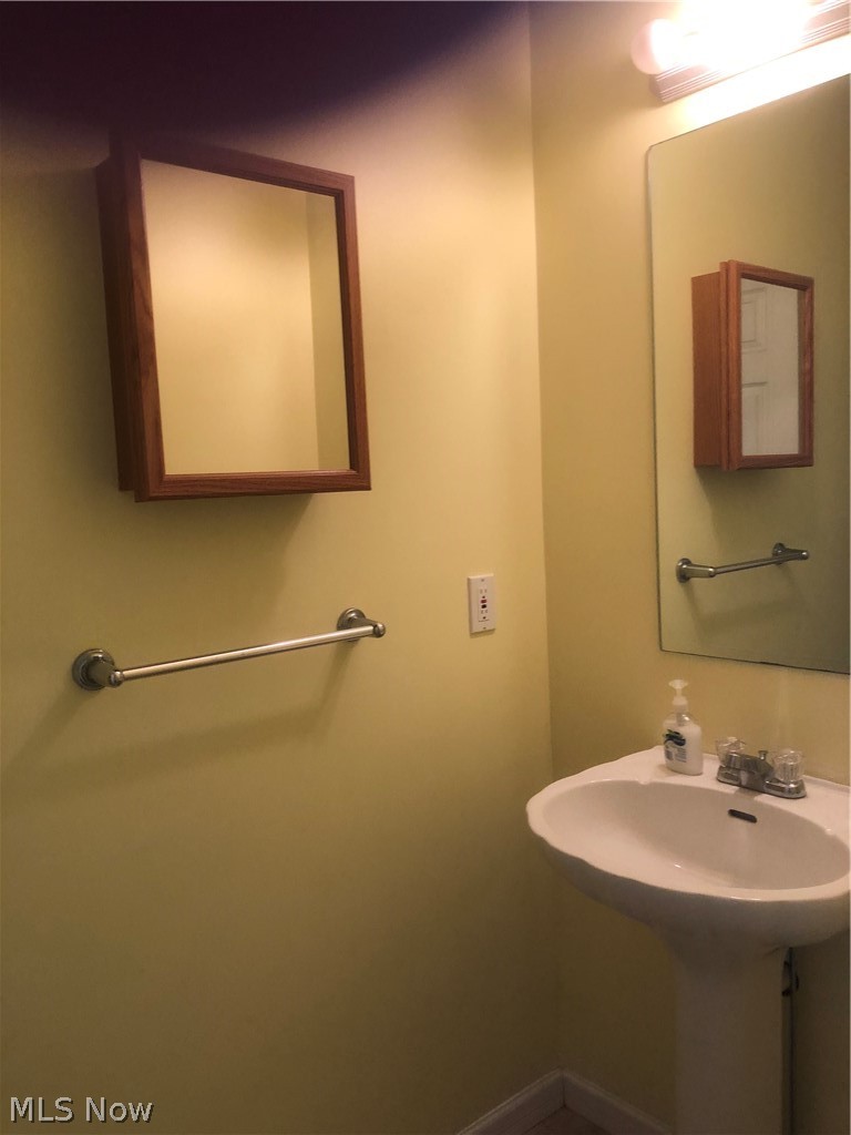 2938 Lake- Rt 531 Road Conneaut, OH 44030 - Photo 14 of 28 Gallery Image 14