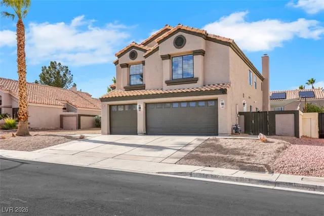 $699,999 | 2614 White Pine Drive, Henderson, NV 89074