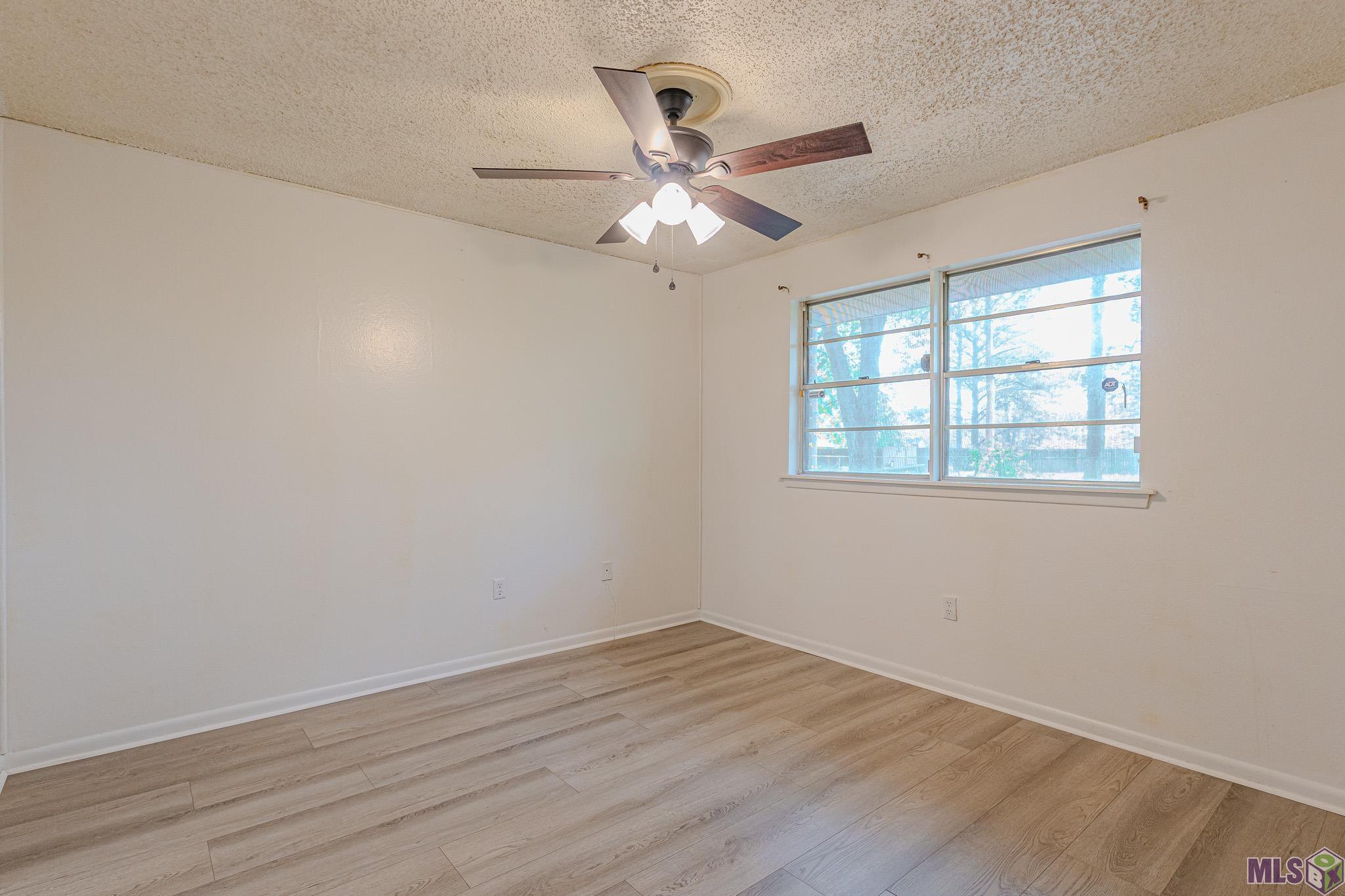 608 Daniels Street Baker, LA 70714 - Photo 9 of 16