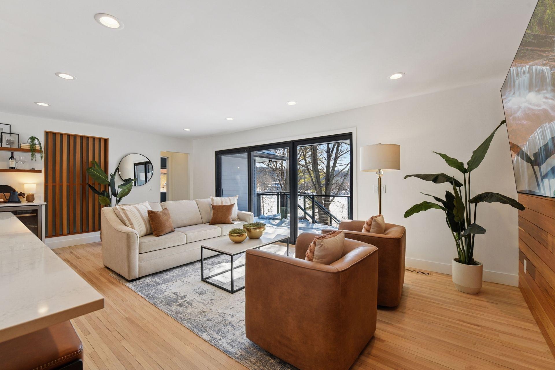 516 Grace Street Excelsior, MN 55331 - Photo 4 of 33