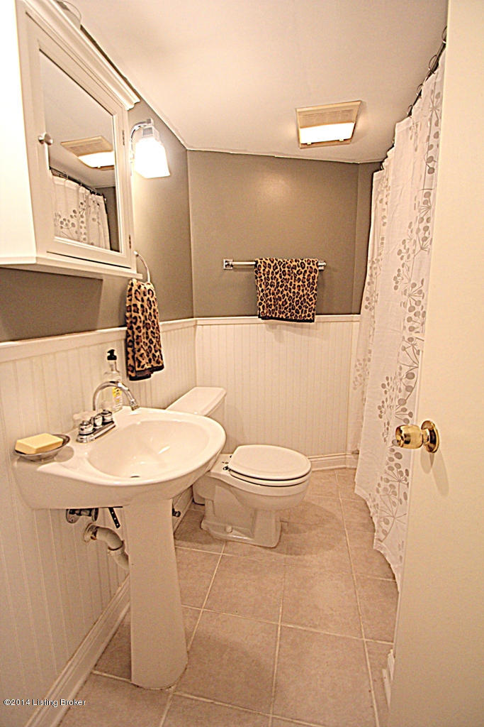 126 Gibson Road Louisville, KY 40207 - Photo 33 of 49 IMG_3620
