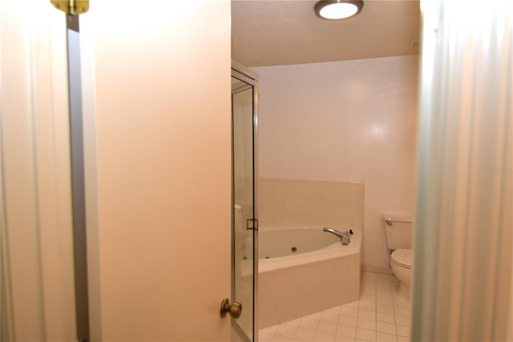 3750 Northwest 53rd Road Gainesville, FL 32653 - Photo 14 of 27