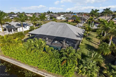 $624,900 | 328 Southwest 26th Avenue, Cape Coral, FL 33991