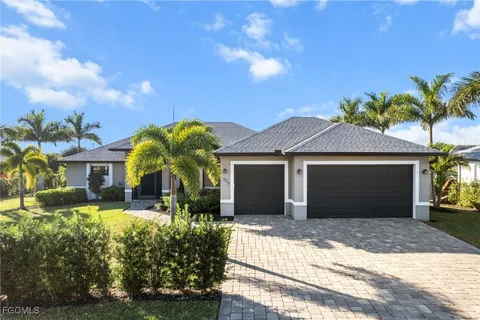 $624,900 | 328 Southwest 26th Avenue, Cape Coral, FL 33991