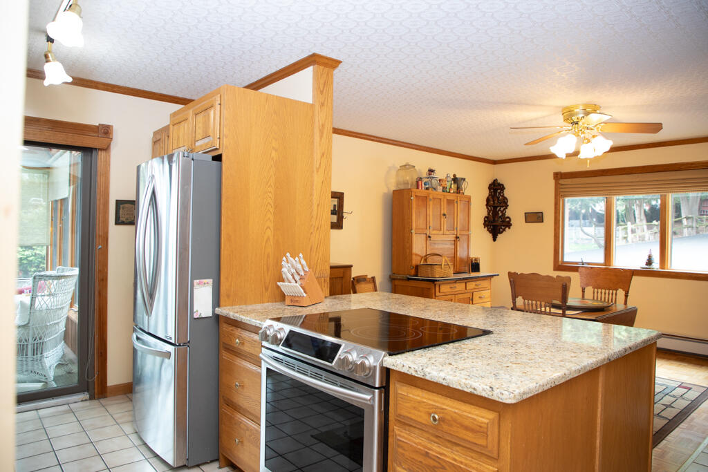 30 Wateredge Road Keeseville, NY 12944 - Photo 11 of 68 Gallery Image 11