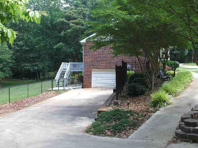 221 Old Georgia Road Pelzer, SC 29669 - Photo 17 of 18