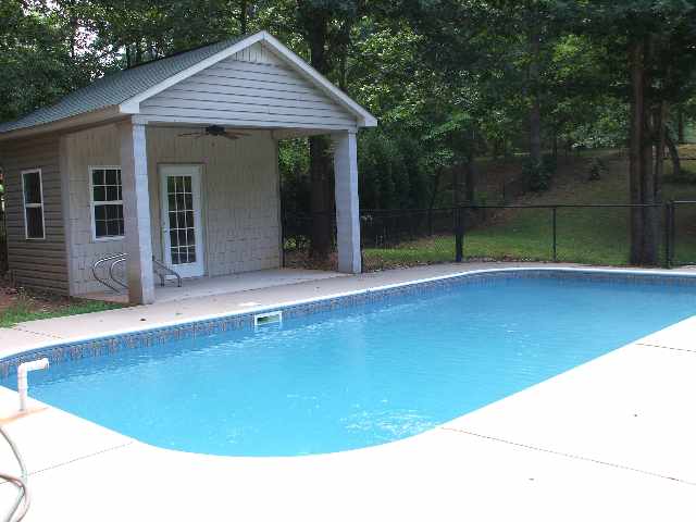 221 Old Georgia Road Pelzer, SC 29669 - Photo 6 of 18