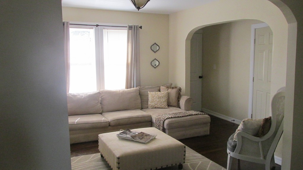 24-26 Norfolk Street Springfield, MA 01109 - Photo 4 of 27 Gallery Image 4