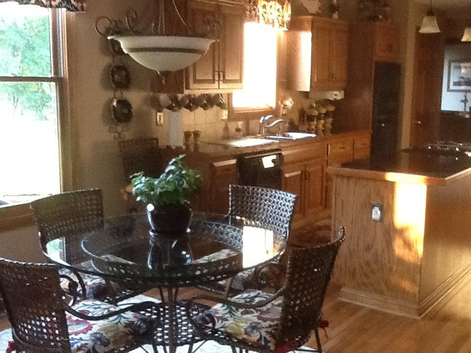 535 Ridge View Court Powell, OH 43065 - Photo 2 of 6 Gallery Image 2