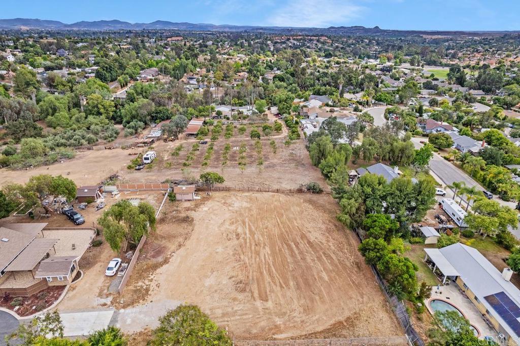 Sky Vista Way Fallbrook, CA 92028 - Photo 3 of 15