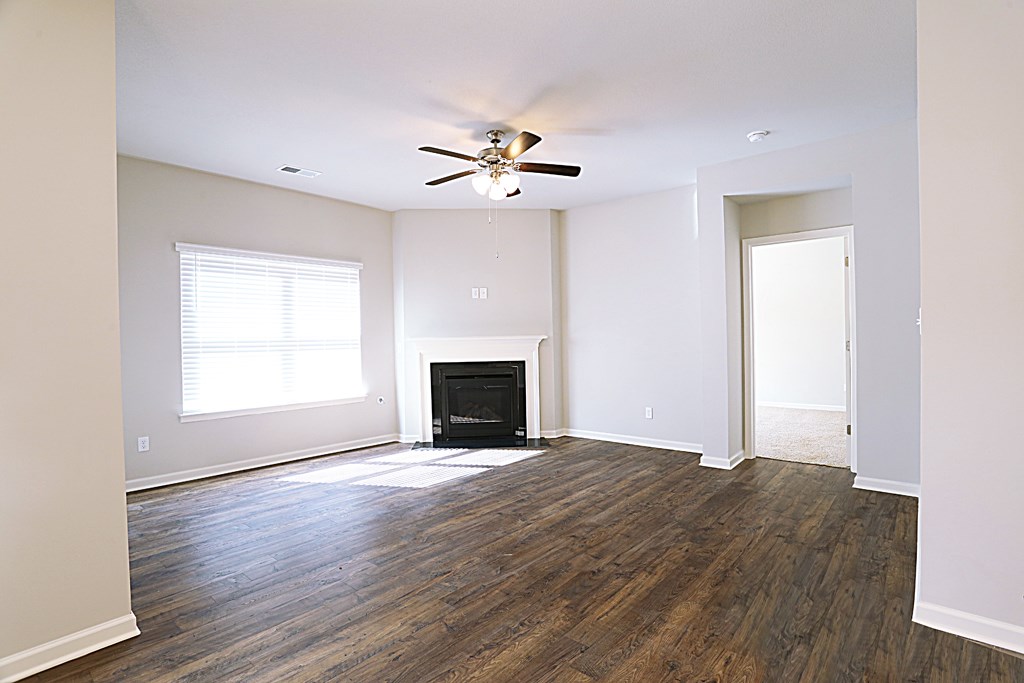 5391 Crossfield Road Memphis, TN 38109 - Photo 10 of 17
