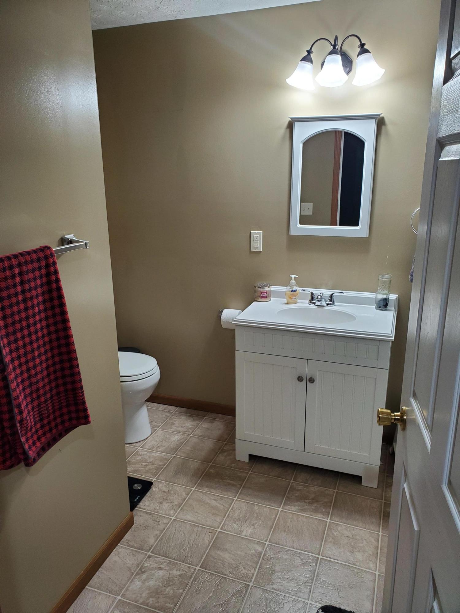 4229 Midfield Street Springfield, OH 45503 - Photo 9 of 10 Gallery Image 9