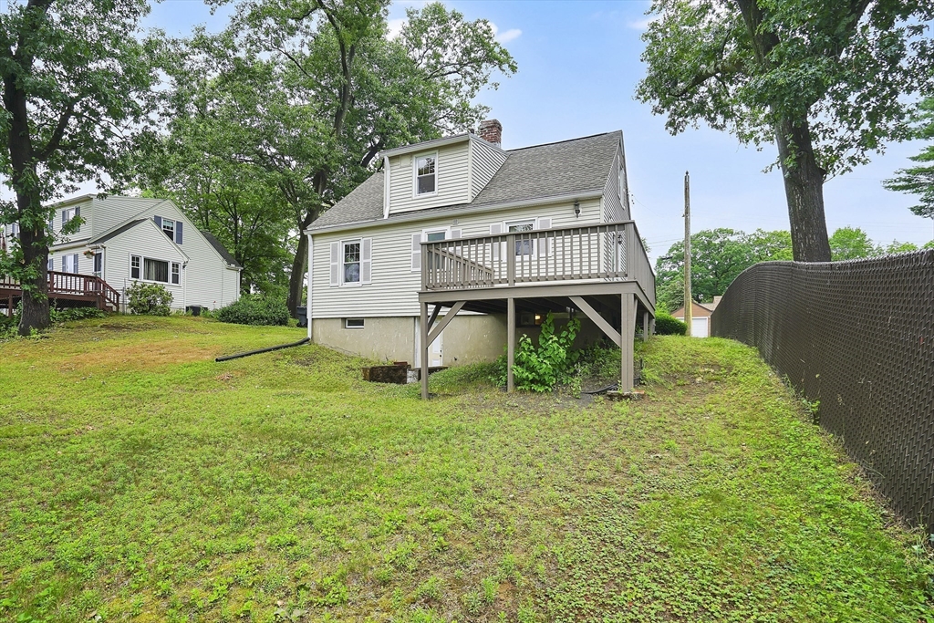 328 Hartwick Street Springfield, MA 01108 - Photo 36 of 37