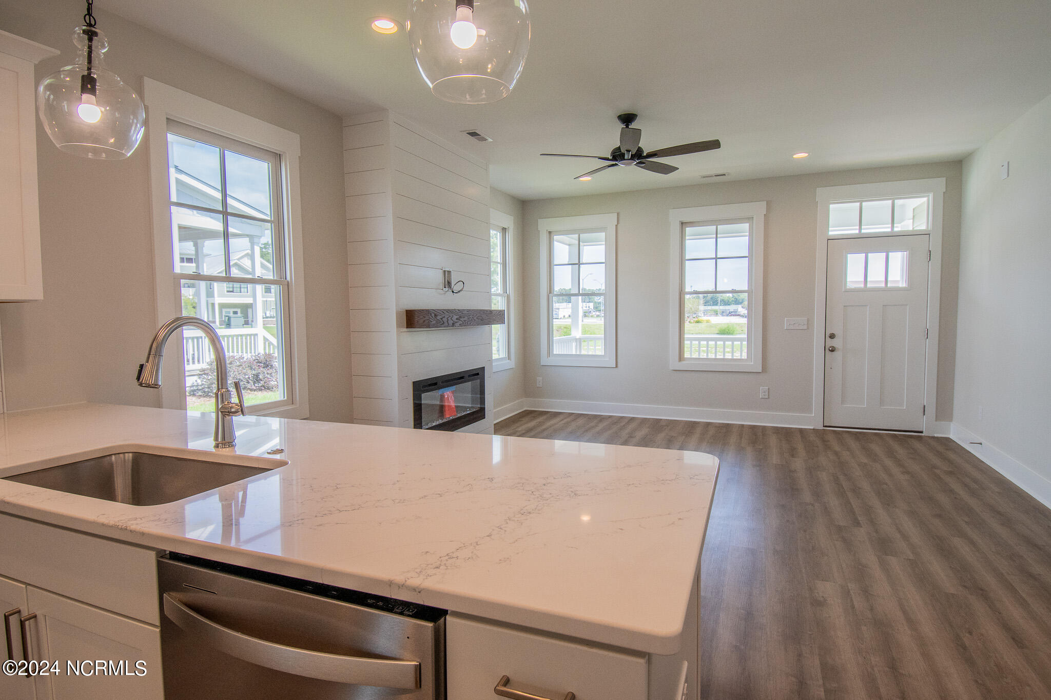 212 Ward Road Swansboro, NC 28584 - Photo 10 of 37 21