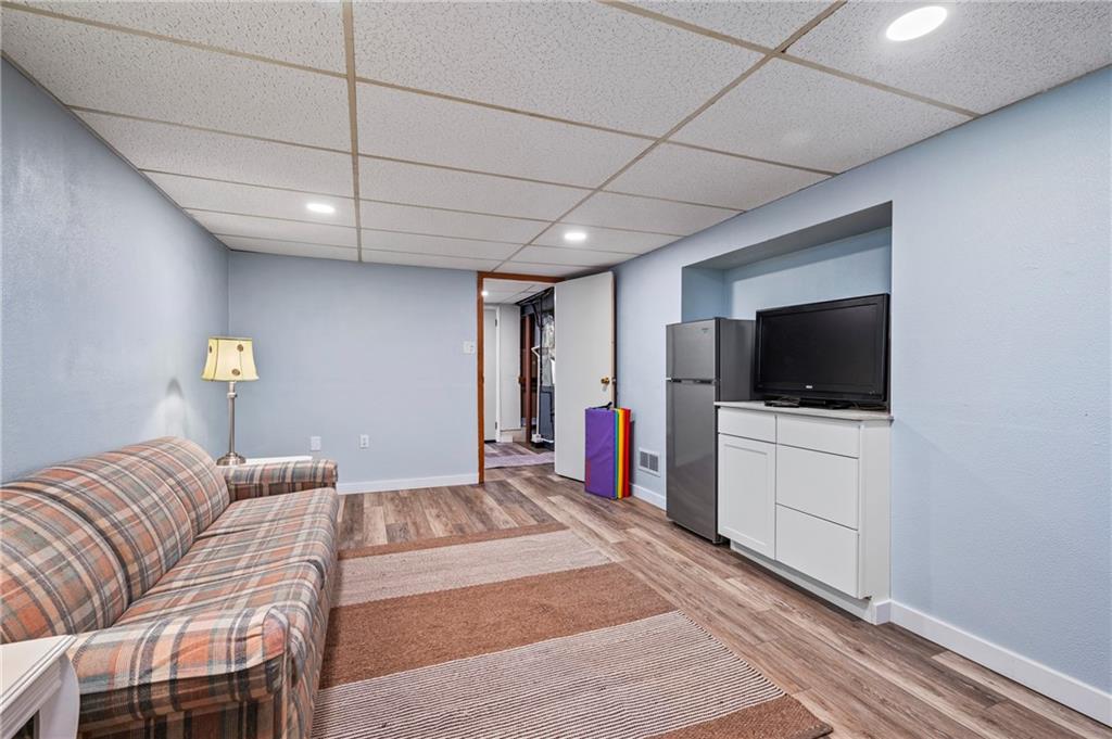 422 West Starz Road Gibsonia, PA 15044 - Photo 16 of 25 Gallery Image 16