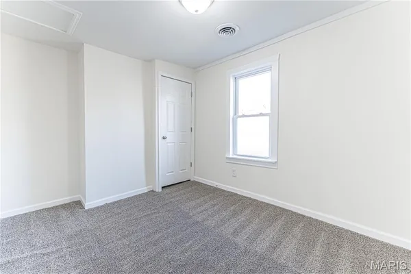 $159,900 | 803 South 4th Street, De Soto, MO 63020