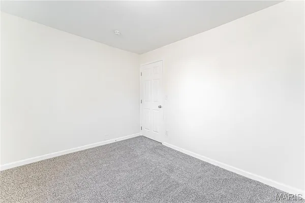 $159,900 | 803 South 4th Street, De Soto, MO 63020