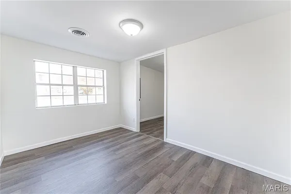 $159,900 | 803 South 4th Street, De Soto, MO 63020