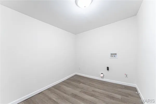 $159,900 | 803 South 4th Street, De Soto, MO 63020