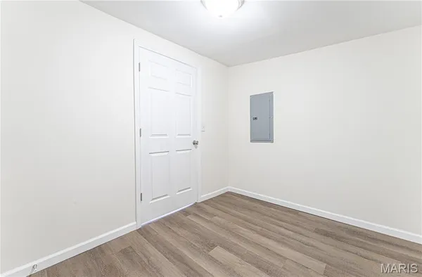 $159,900 | 803 South 4th Street, De Soto, MO 63020