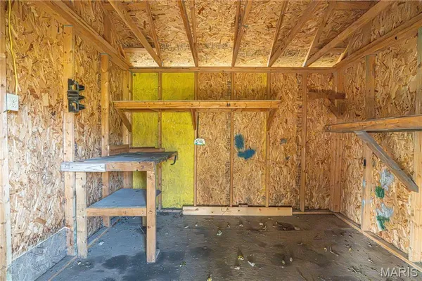 $159,900 | 803 South 4th Street, De Soto, MO 63020