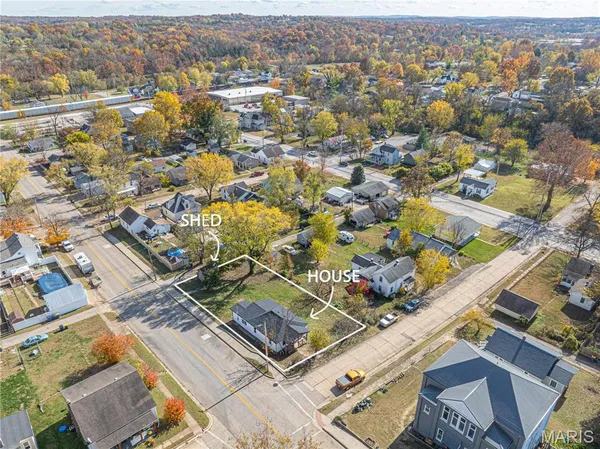 $159,900 | 803 South 4th Street, De Soto, MO 63020