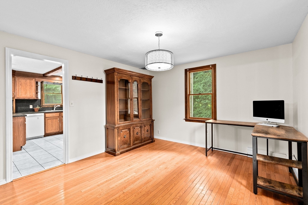 58 Barbara Road Hanson, MA 02341 - Photo 15 of 40