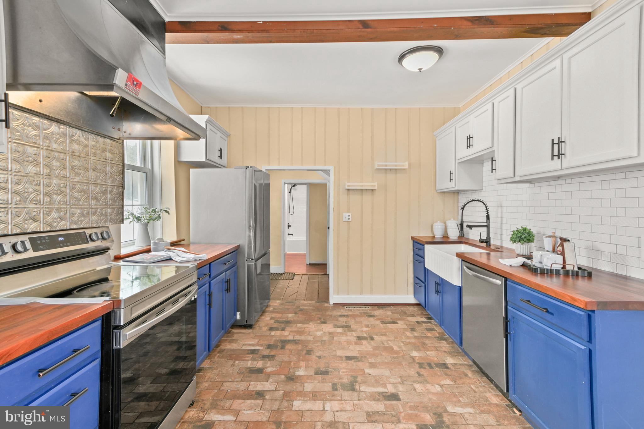 4268 Main Street Rohrersville, MD 21779 - Photo 3 of 116 Expansive and Updated Kitchen