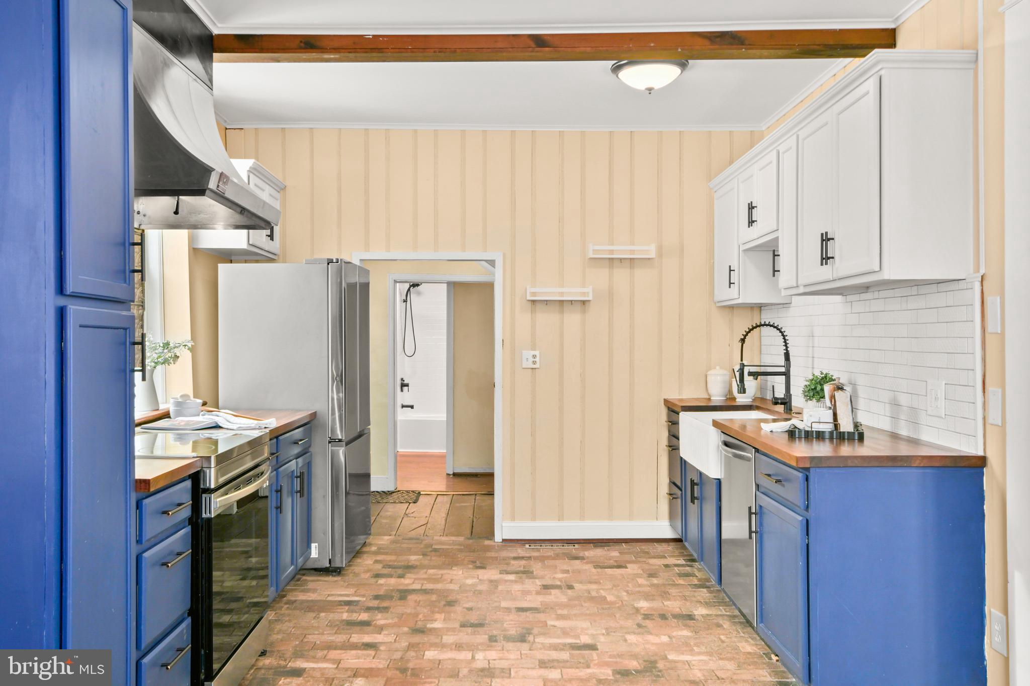 4268 Main Street Rohrersville, MD 21779 - Photo 39 of 116 Gourmet Kitchen