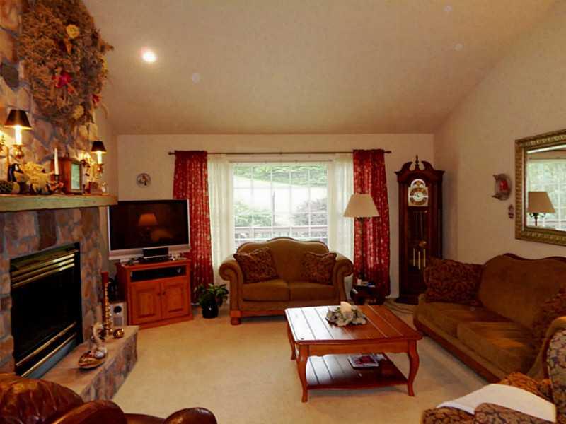 3932 Rte 286 Hwy East Indiana, PA 15701 - Photo 20 of 25 Living Room.