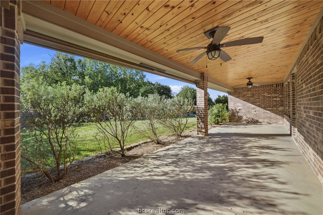 4816 Knight Drive Bryan, TX 77802 - Photo 11 of 42 Gallery Image 11