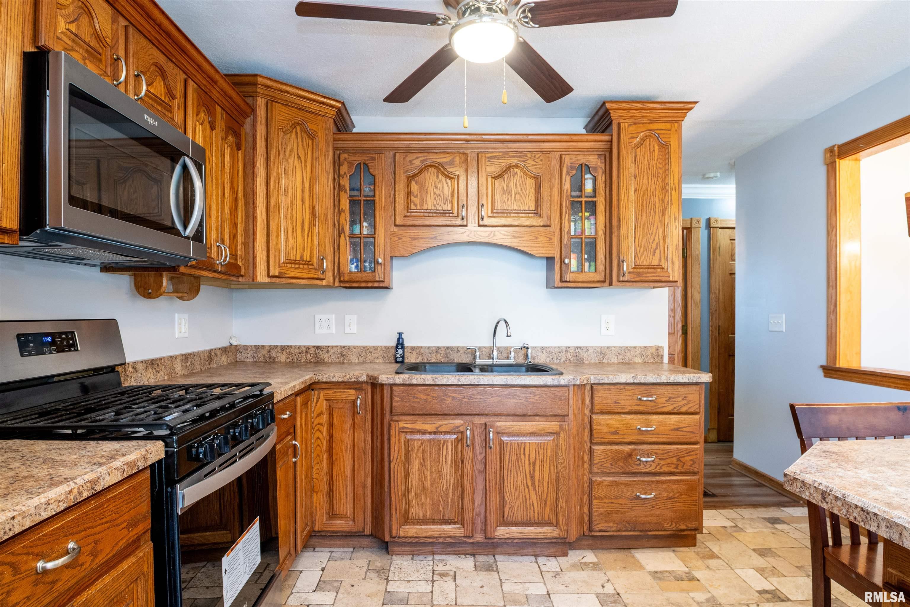 602 Joliet Road Marquette Heights, IL 61554 - Photo 20 of 49 Gallery Image 20