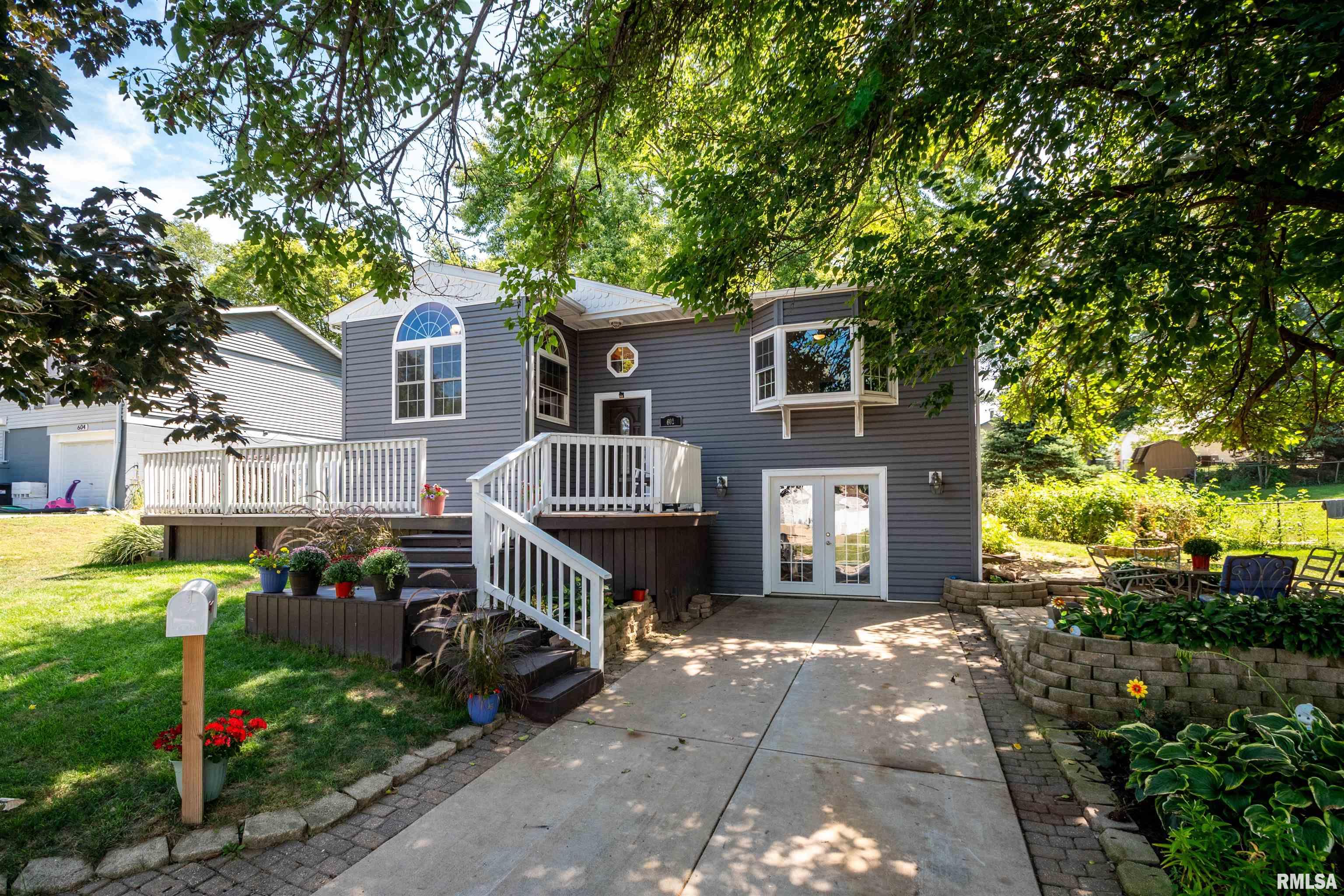 602 Joliet Road Marquette Heights, IL 61554 - Photo 2 of 49 Gallery Image 2
