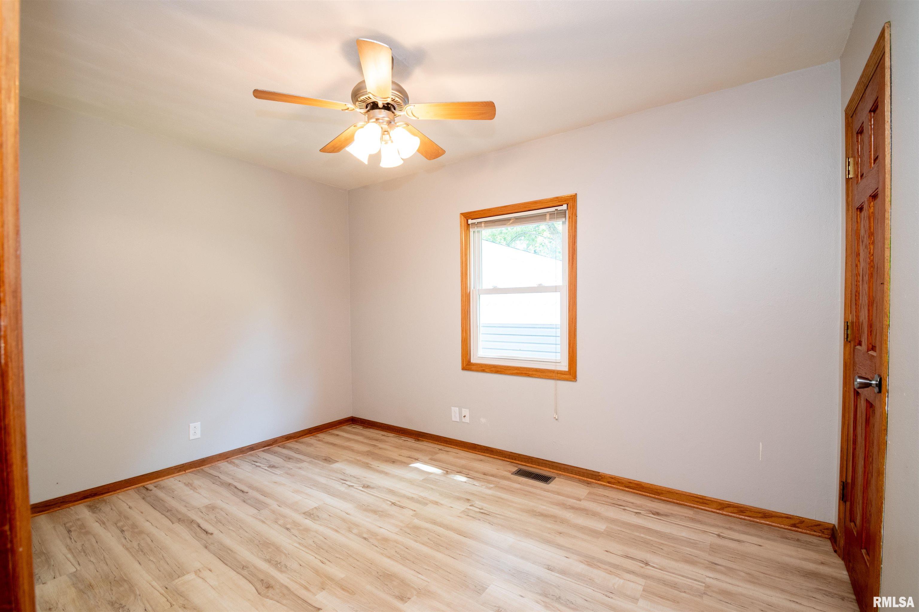 602 Joliet Road Marquette Heights, IL 61554 - Photo 23 of 49 Gallery Image 23