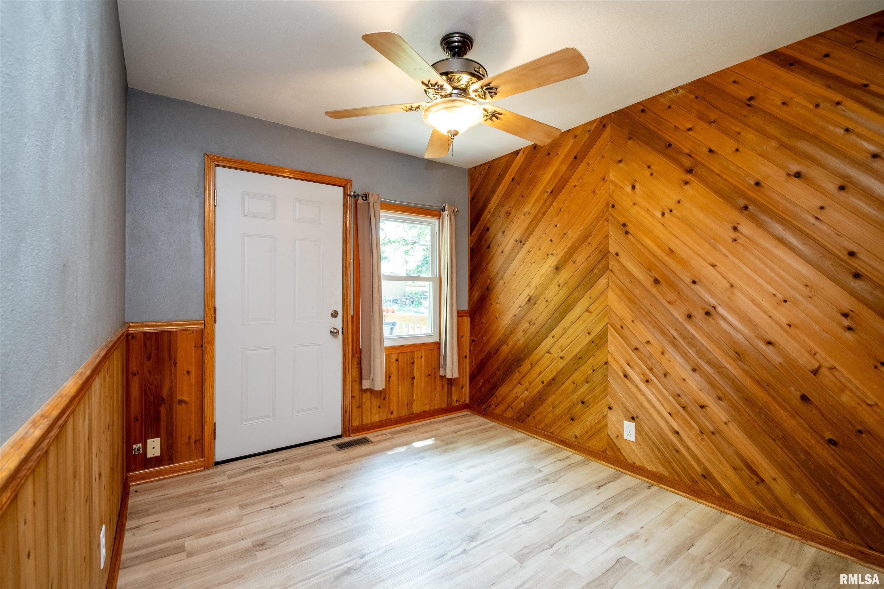 602 Joliet Road Marquette Heights, IL 61554 - Photo 29 of 49 Gallery Image 29