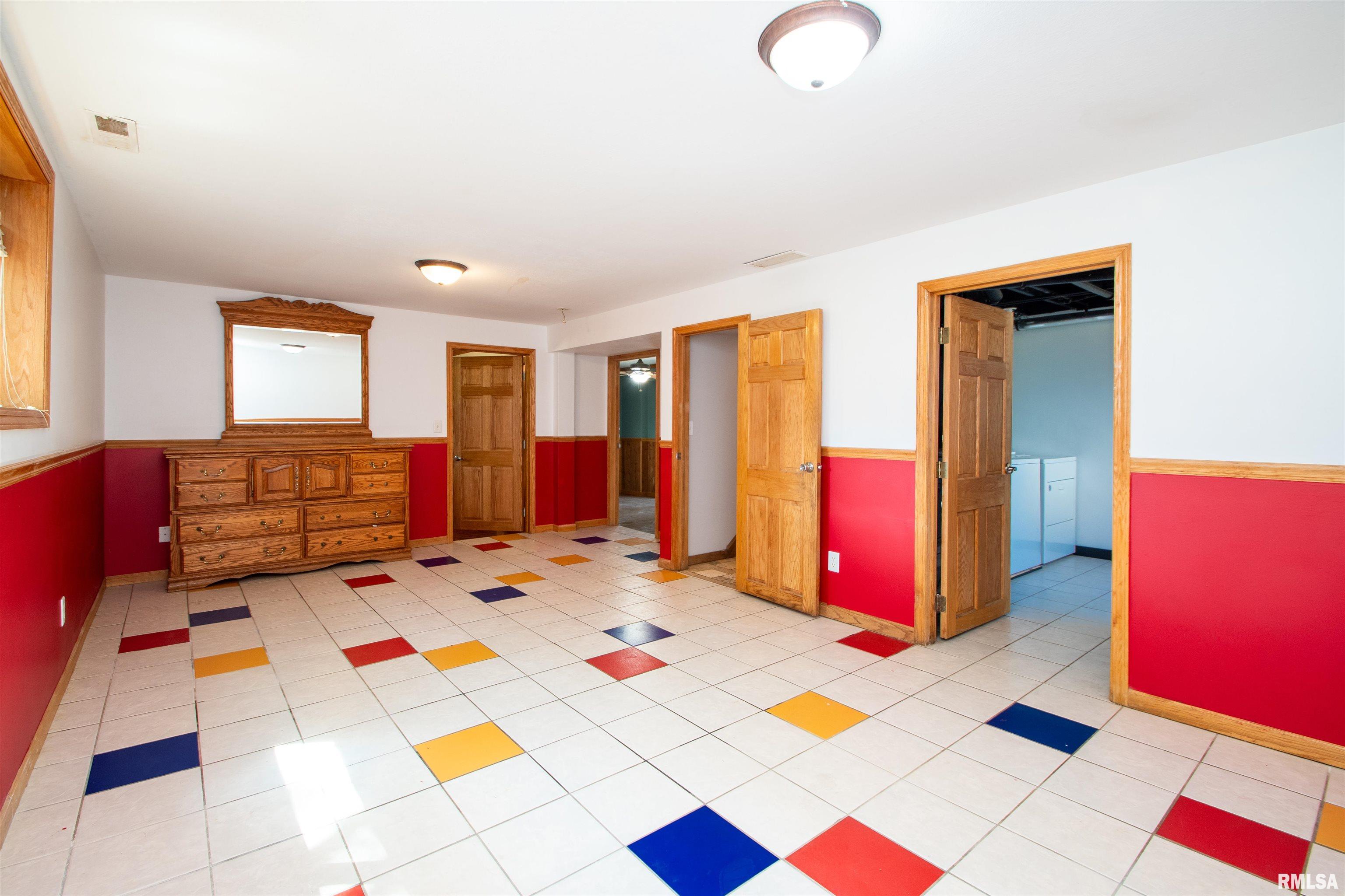 602 Joliet Road Marquette Heights, IL 61554 - Photo 33 of 49 Gallery Image 33
