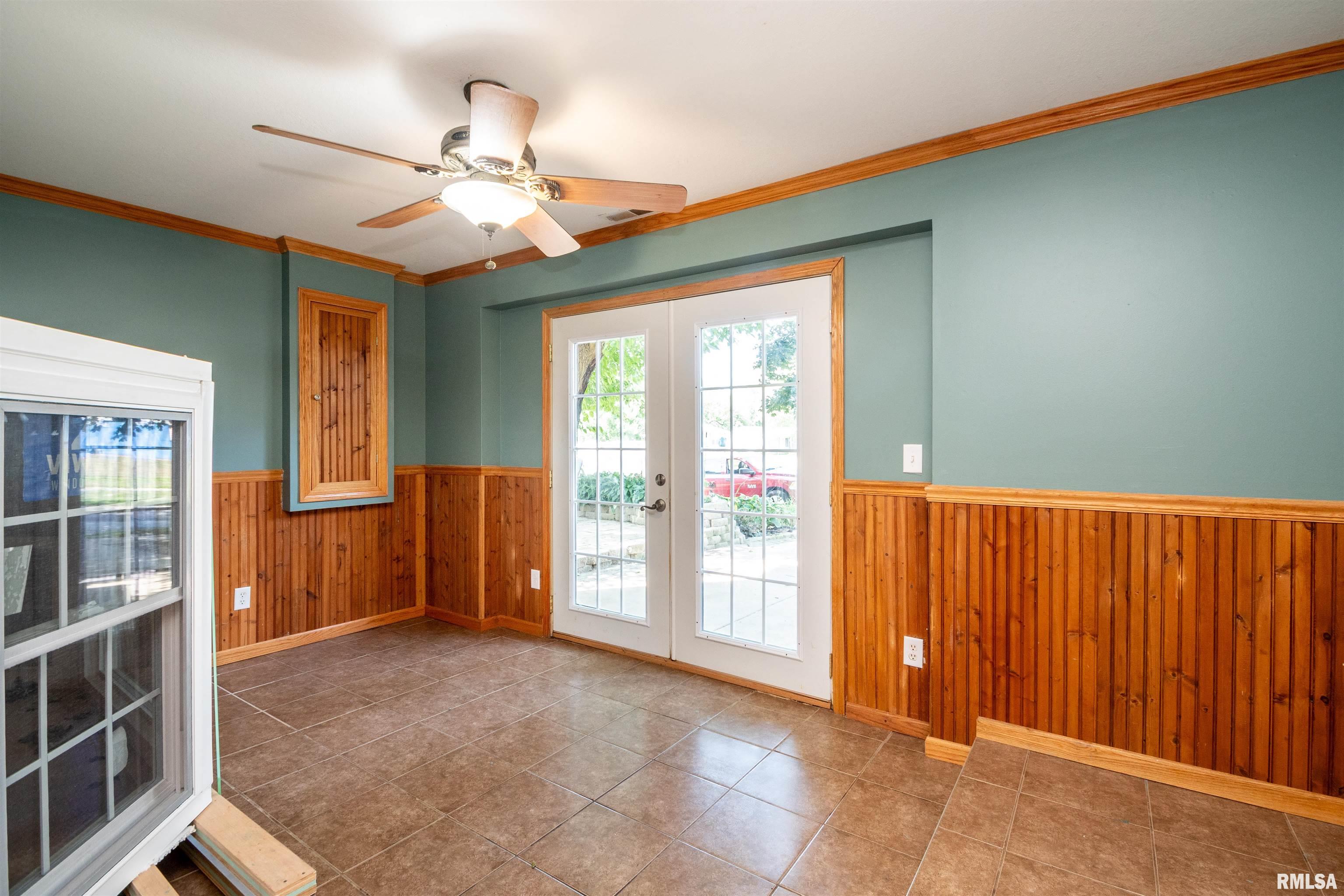 602 Joliet Road Marquette Heights, IL 61554 - Photo 39 of 49 Gallery Image 39